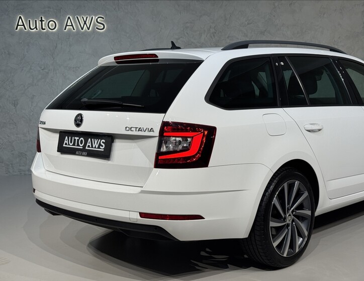 Škoda Octavia 9