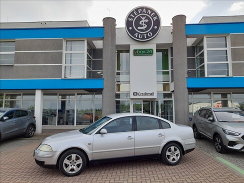 Volkswagen Passat Sedan / Limuzína 1,9 l 96 kw