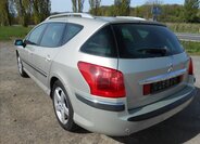 Peugeot 407 Kombi 2,2 l 120 kw