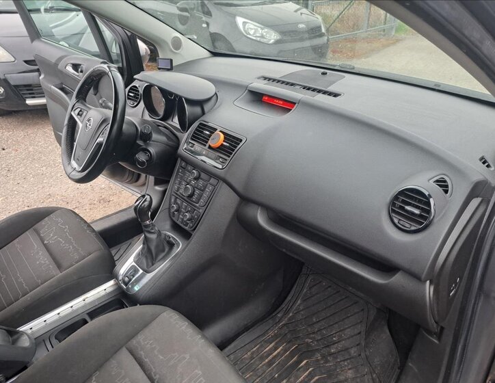 Opel Meriva Hatchback 1,2 l 55 kw