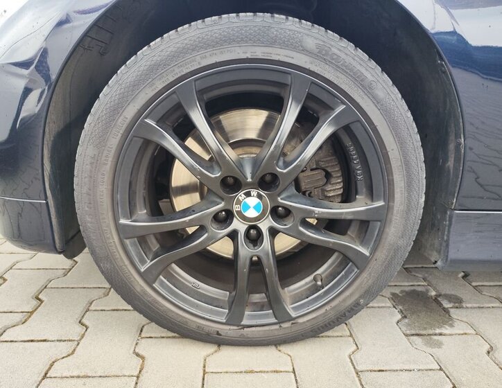 BMW Řada 3 Kombi 3,0 l 170 kw