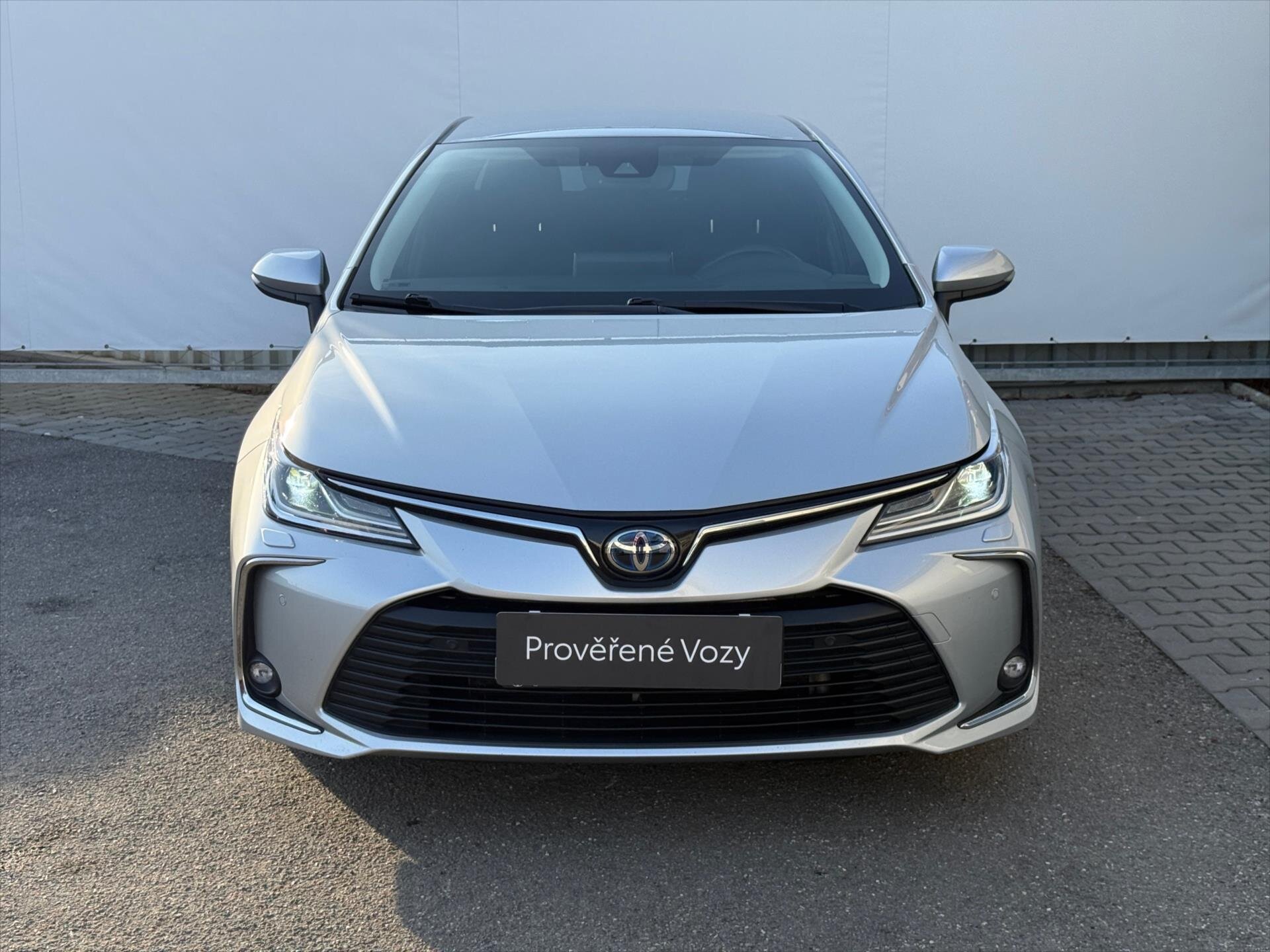 Toyota Corolla Sedan / Limuzína 1,8 l 72 kw