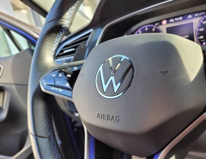 Volkswagen Tiguan SUV 2,0 l 235 kw