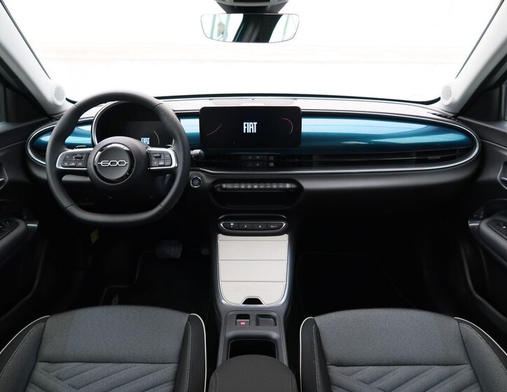 Fiat 600 Hatchback 1,2 l 100 kw