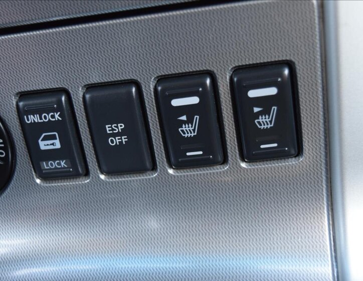 Nissan Navara Pick-up 3,0 l 170 kw