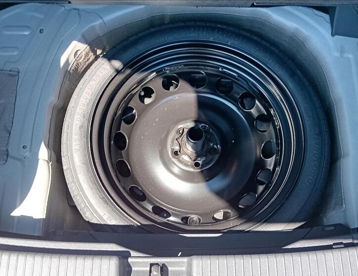 Volkswagen T-Cross 13