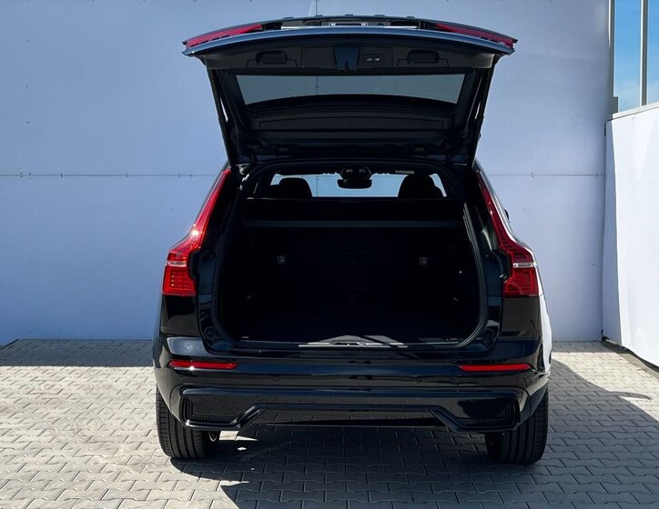 Volvo XC60 SUV / Terénní 2,0 l 0