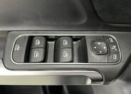 Mercedes-Benz GLB 28