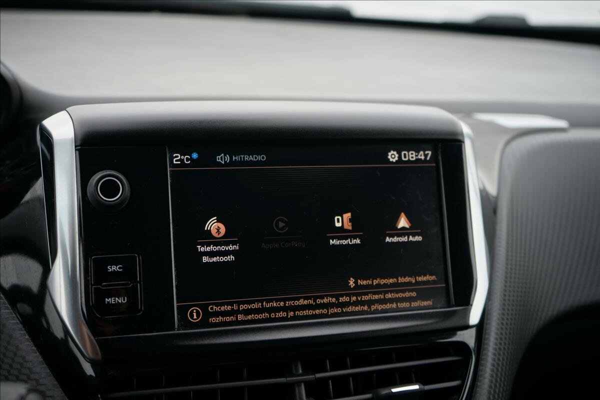 Peugeot 2008 SUV 1,2 l 81 kw