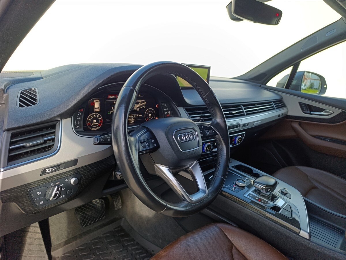 Audi Q7 SUV / Terénní 3,0 l 245 kw