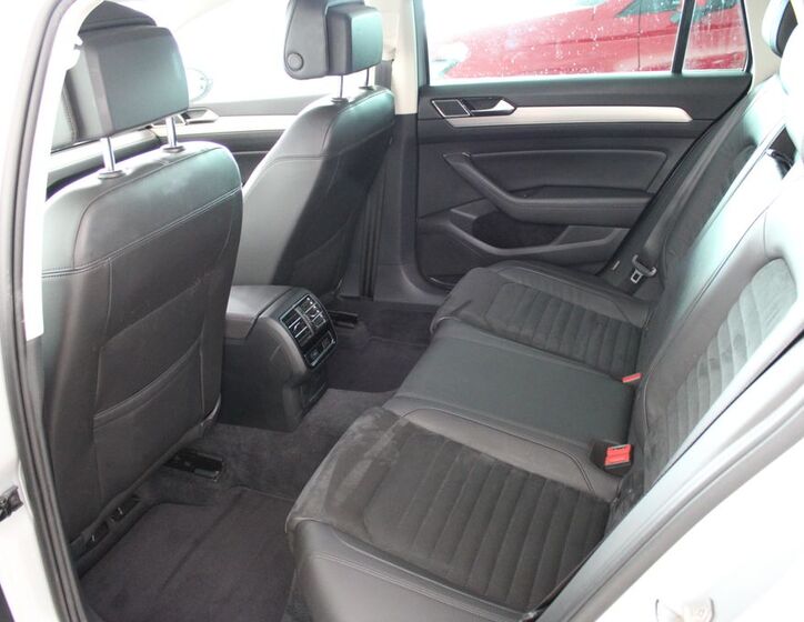 Volkswagen Passat 18