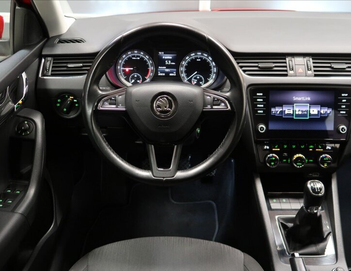 Škoda Octavia Liftback 1,6 l 85 kw