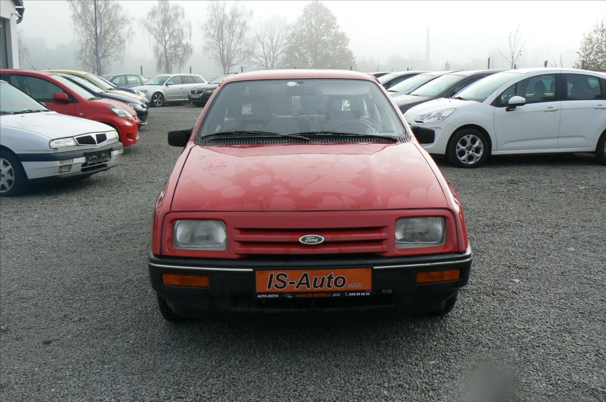 Ford Sierra Hatchback 1,6 l 55 kw