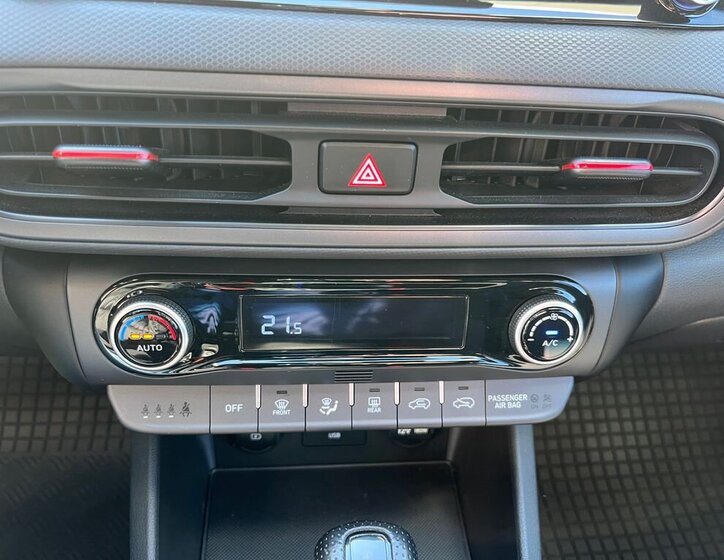 Hyundai Kona SUV / Terénní 1,6 l 145 kw