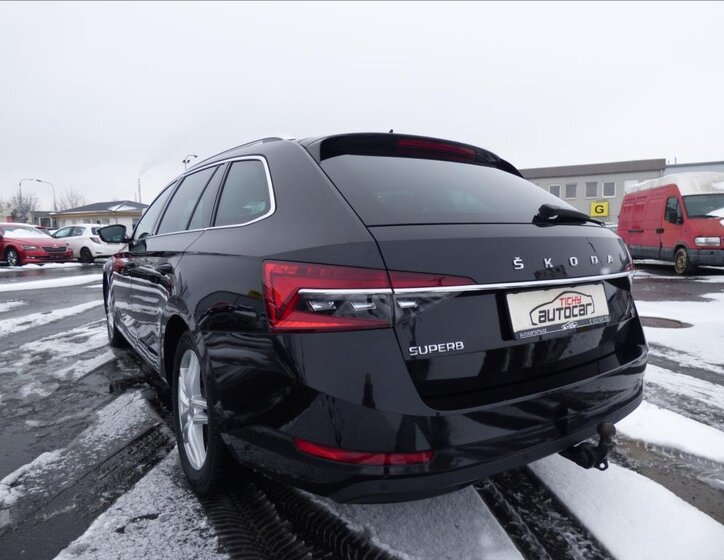Škoda Superb Kombi 2,0 l 110 kw