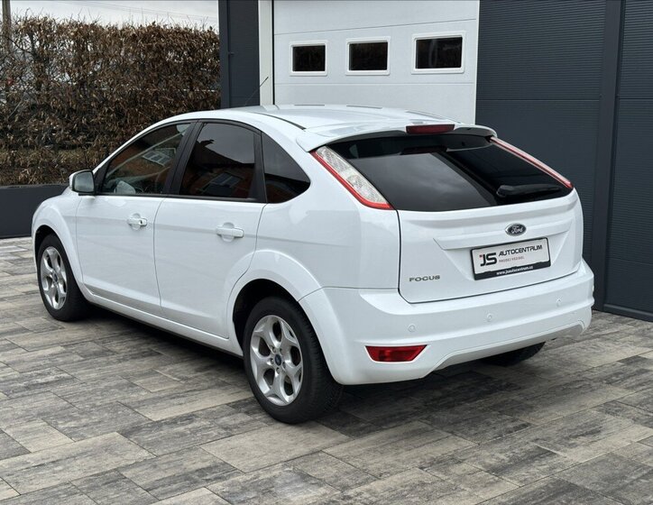 Ford Focus Hatchback 1,6 l 74 kw