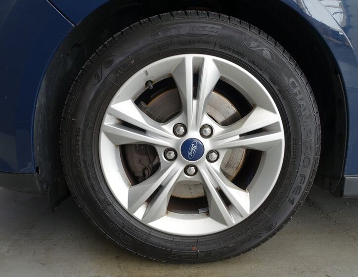 Ford Grand C-MAX MPV 2,0 l 110 kw