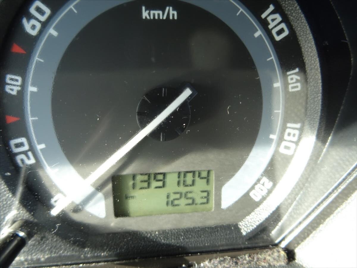 Škoda Fabia Sedan / Limuzína 1,2 l 47 kw