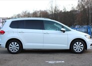 Volkswagen Touran MPV 1,5 l 110 kw