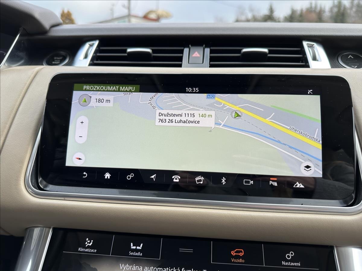 Land Rover Range Rover SUV 4,4 l 250 kw