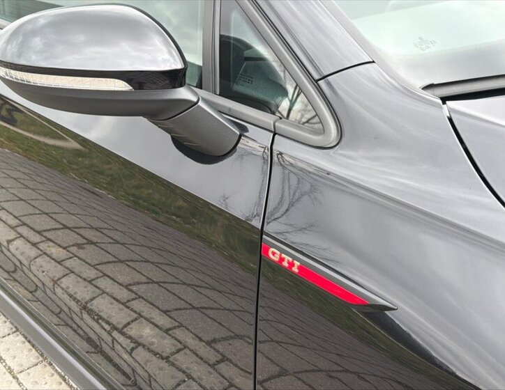 Volkswagen Golf Kombi 2,0 l 180 kw