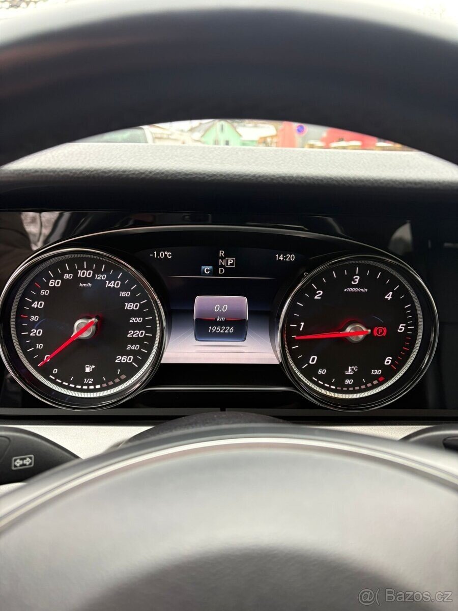 Mercedes-Benz Třídy E Kombi 0,0 0