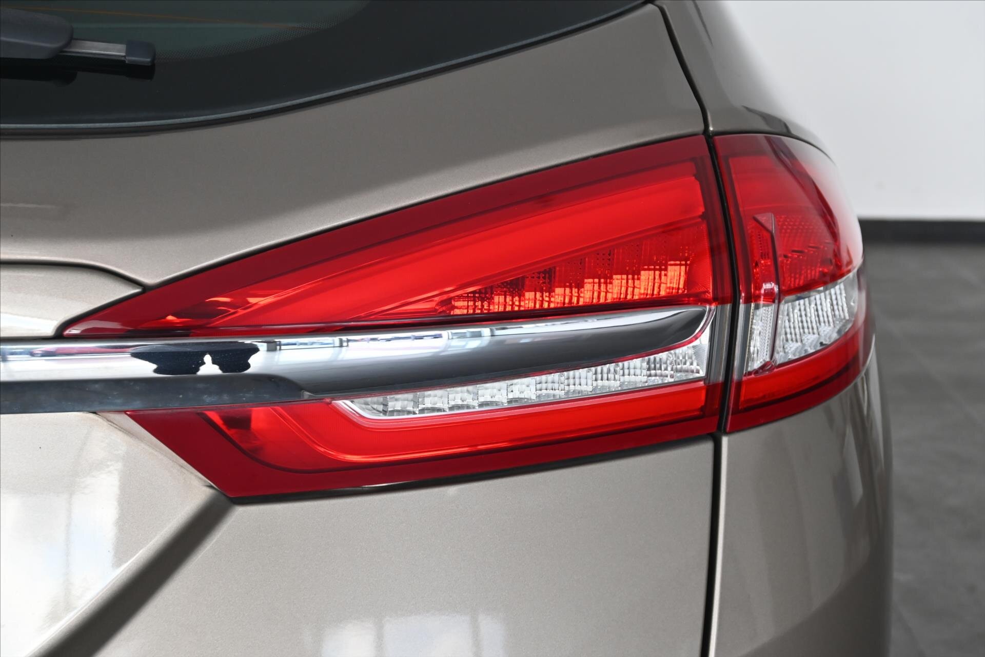 Ford Mondeo Kombi 2,0 l 110 kw