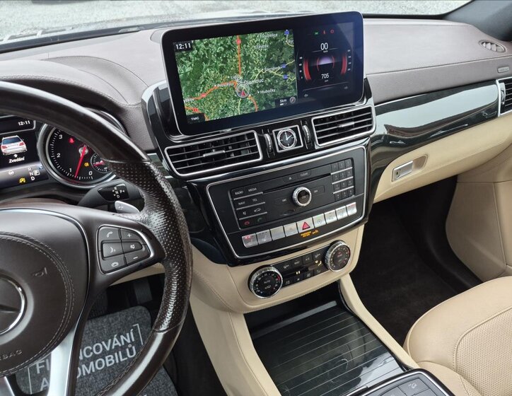 Mercedes-Benz GLS 33