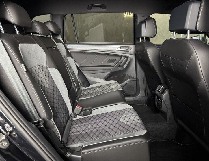 Volkswagen Tiguan Allspace SUV / Terénní 2,0 l 110 kw