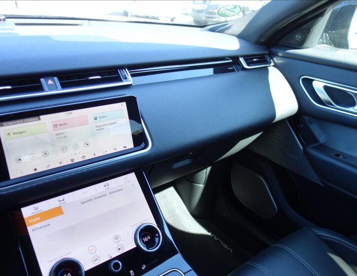 Land Rover Range Rover Velar SUV / Terénní 3,0 l 221 kw