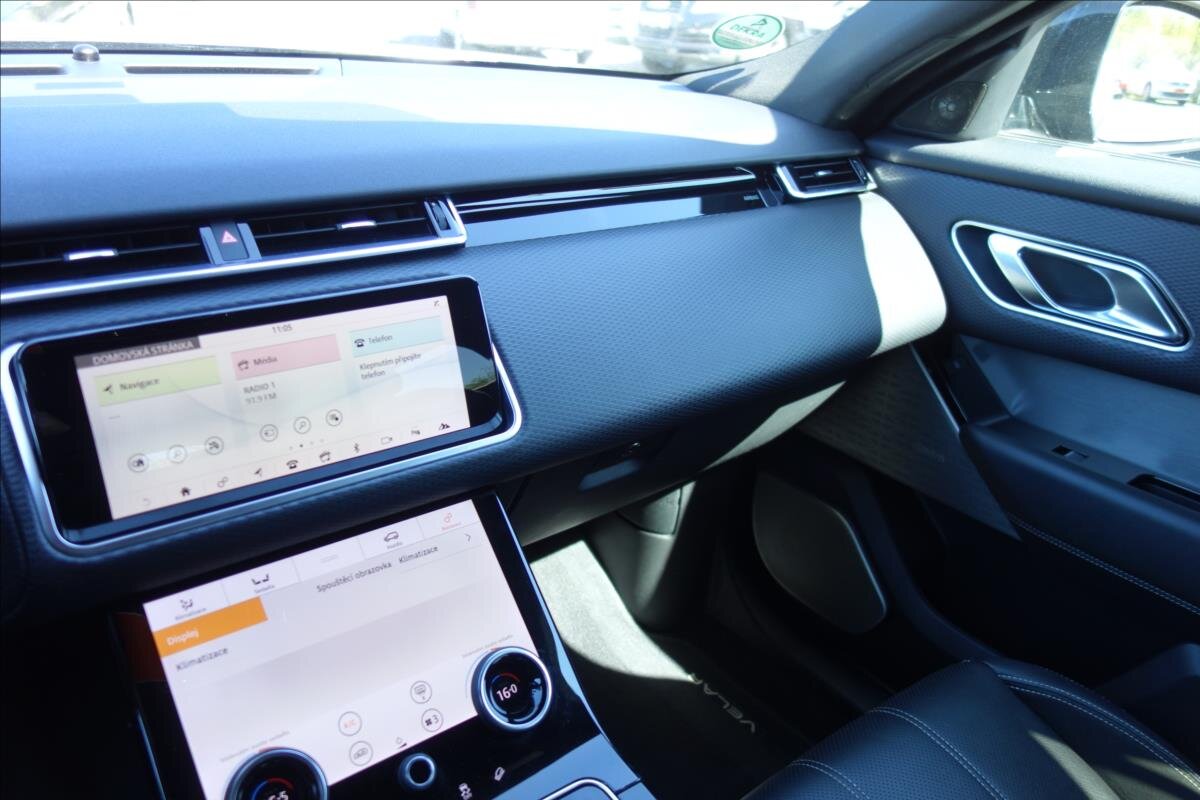 Land Rover Range Rover Velar SUV / Terénní 3,0 l 221 kw
