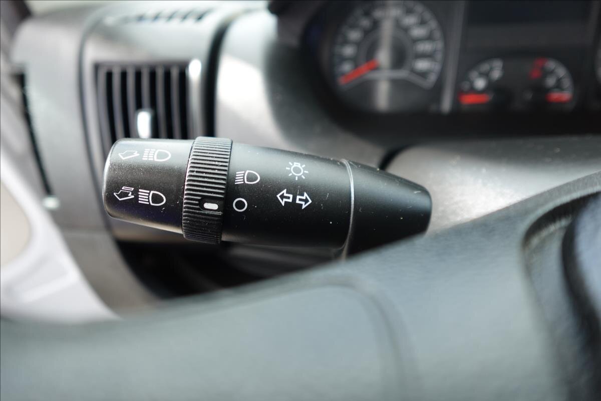 Citroën Jumper Valník 2,2 l 121 kw