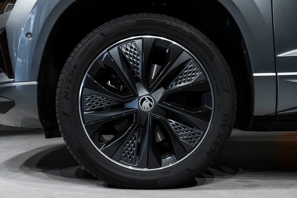 Škoda Karoq SUV / Terénní 1,5 l 110 kw