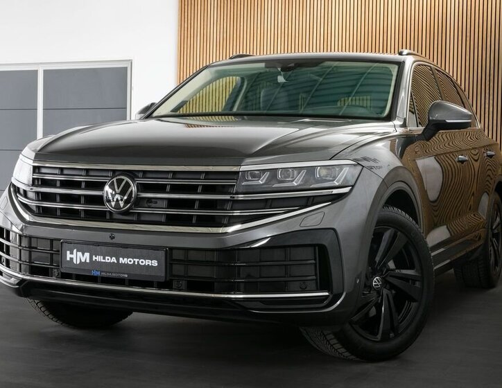 Volkswagen Touareg SUV / Terénní 3,0 l 210 kw