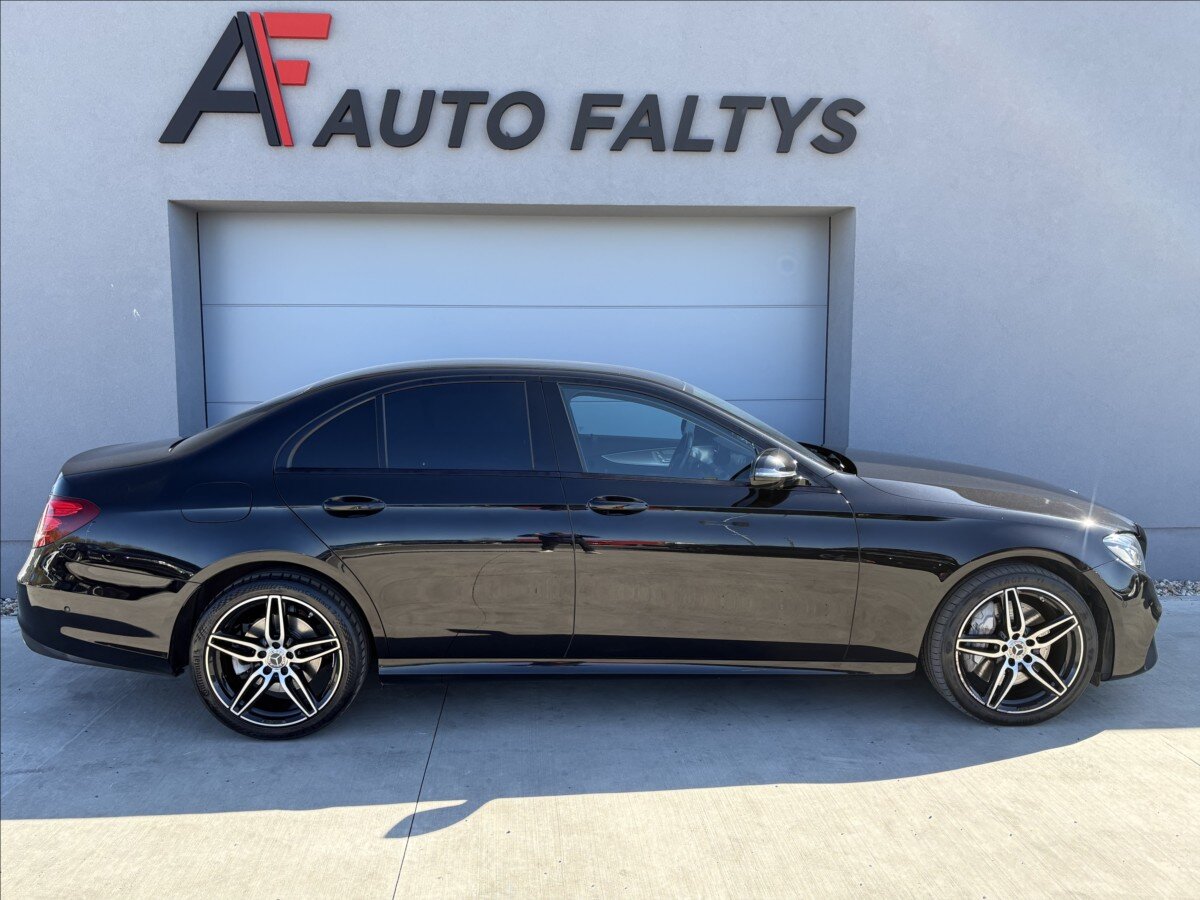 Mercedes-Benz Třídy E Sedan / Limuzína 3,0 l 190 kw