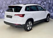 Škoda Karoq SUV / Terénní 1,5 l 110 kw