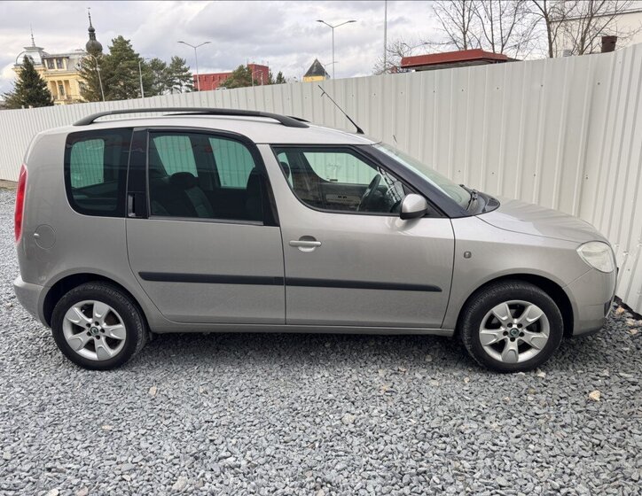 Škoda Roomster Kombi 1,2 l 51 kw
