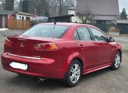 Mitsubishi Lancer Sedan 0,0 105 kw