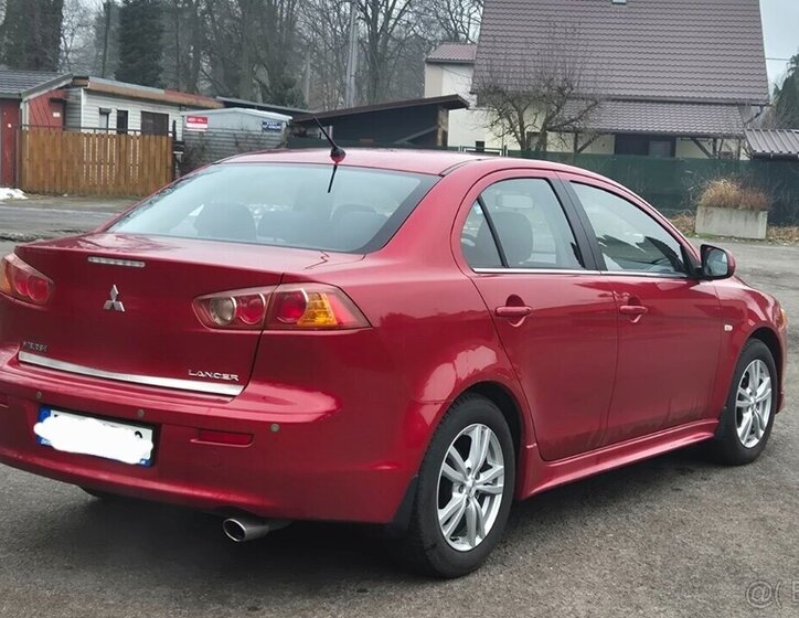 Mitsubishi Lancer Sedan 0,0 105 kw