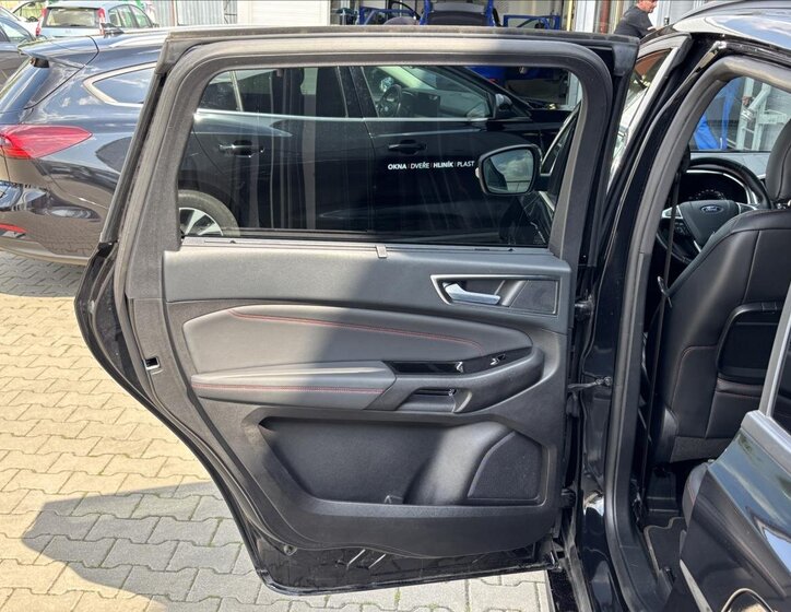 Ford S-MAX MPV 2,0 l 140 kw