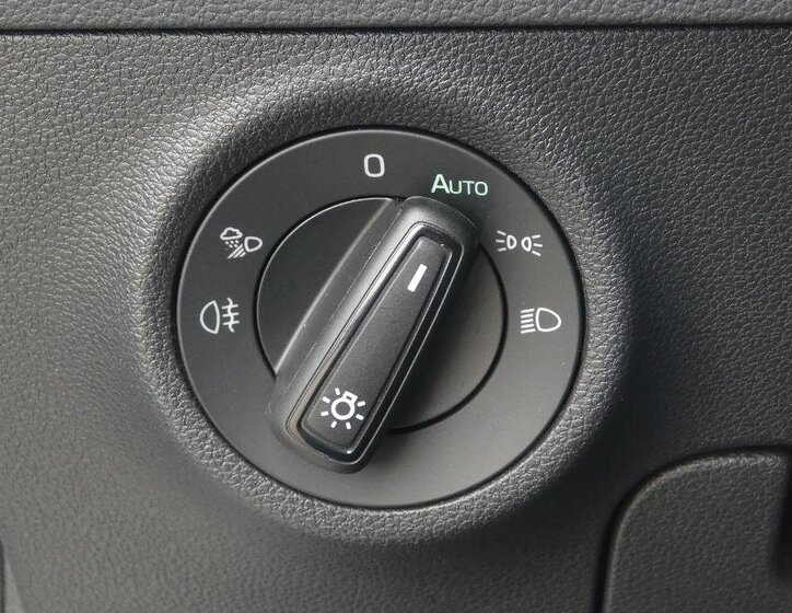 Škoda Karoq SUV / Terénní 2,0 l 110 kw