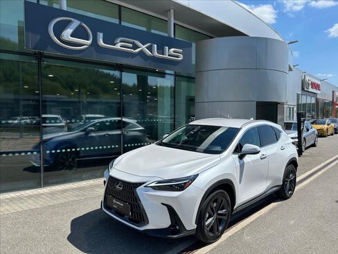Lexus NX 350h SUV / Terénní 2,5 l 179 kw