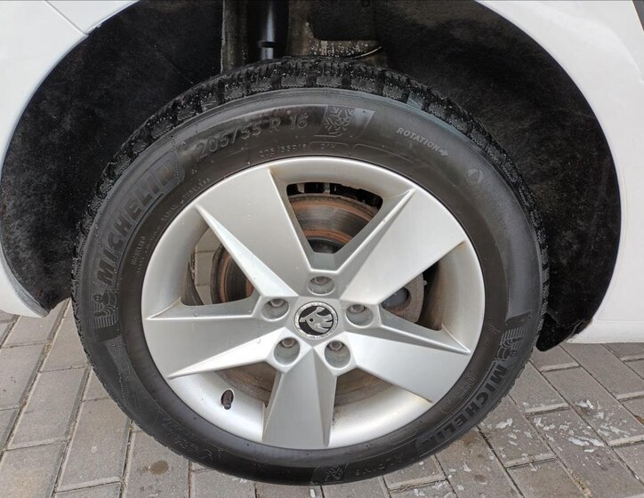 Škoda Octavia Kombi 2,0 l 110 kw