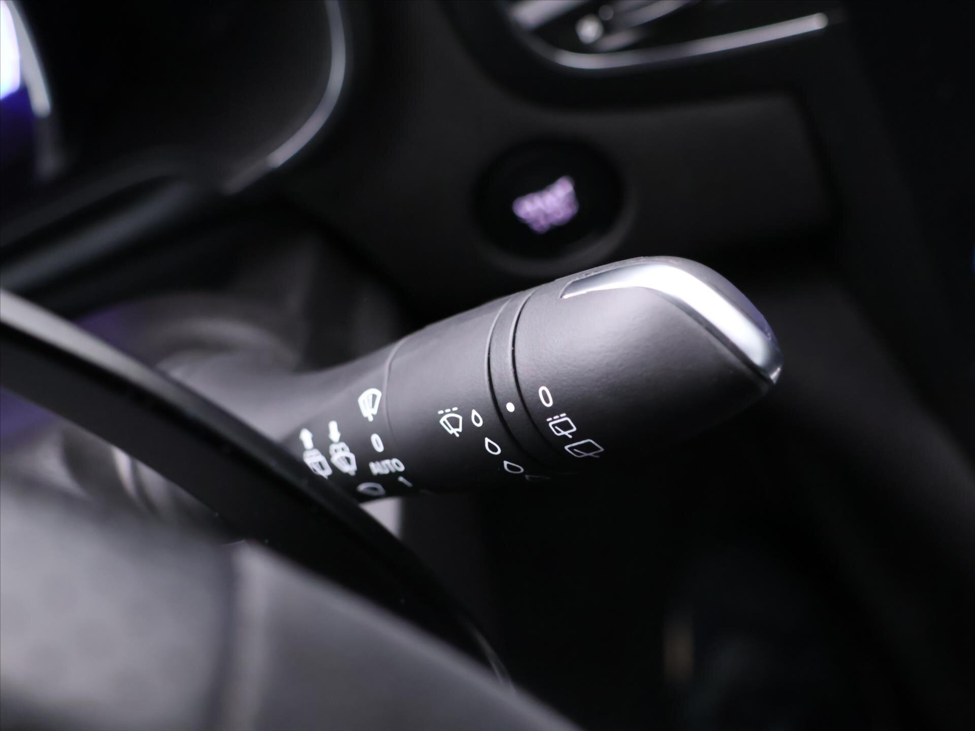 Renault Mégane Hatchback 1,8 l 221 kw