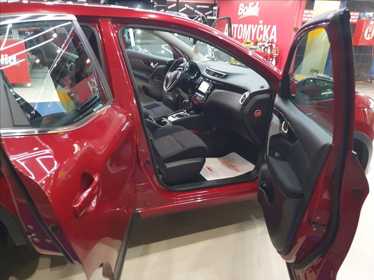 Nissan Qashqai SUV / Terénní 1,6 l 96 kw