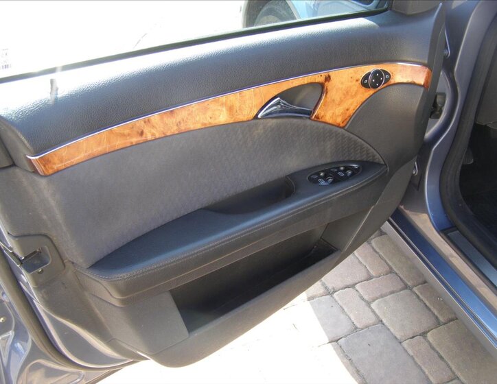 Mercedes-Benz Třídy E 14