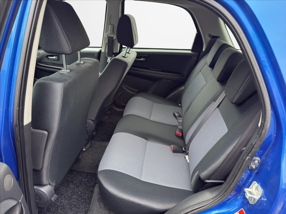 Fiat Sedici SUV / Terénní 1,6 l 79 kw