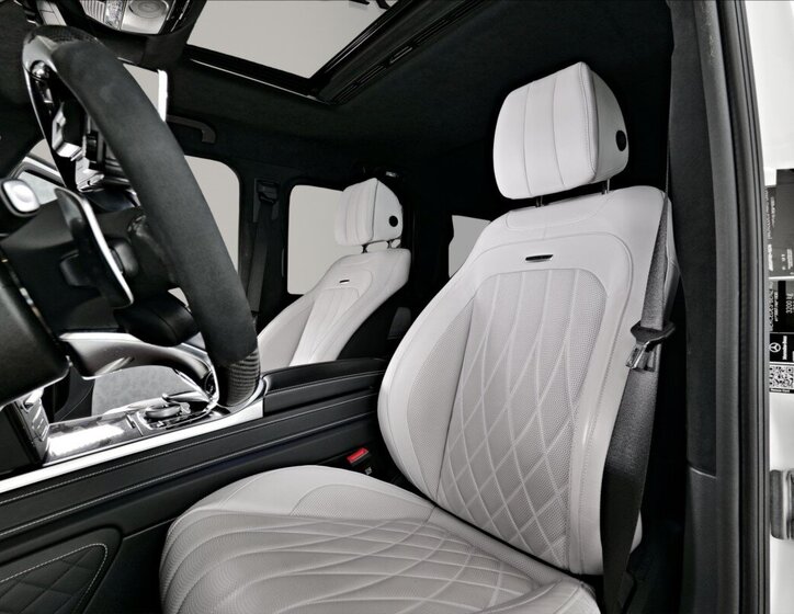 Mercedes-Benz Třídy G SUV / Terénní 4,0 l 430 kw