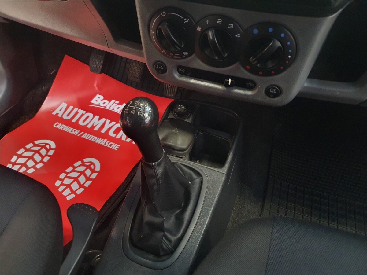 Subaru Justy Hatchback 1,3 l 68 kw