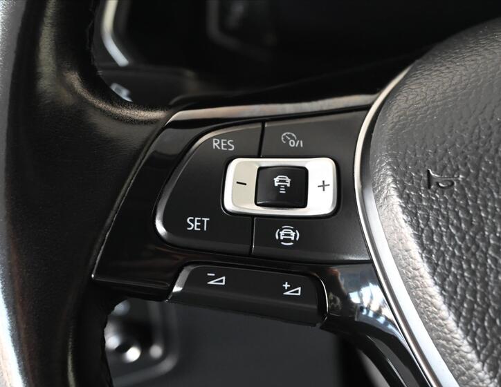 Volkswagen Tiguan Allspace 17